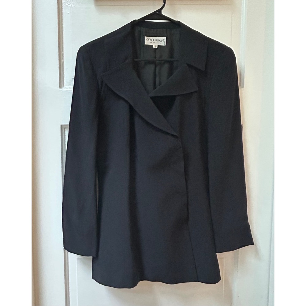 Giorgio Armani Le Collezioni Woman's Classic Black Single Button Blazer 4
